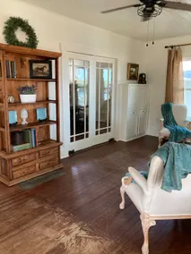 Charming Carmine Cottage - Image 4