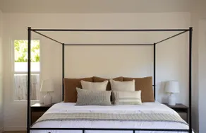 Fully renovated private cul-de-sac home in Marin - Image 4