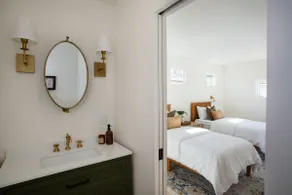 Fully renovated private cul-de-sac home in Marin - Image 5