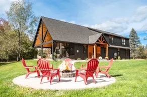 Spacious Betsie River Retreat near Crystal Mtn. - Image 2