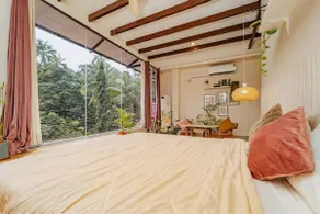 Coral - Glasshouse Suite w/bathtub | Pause Project - Image 3