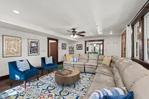 Spacious & Cozy near Downtown ~ HotTub ~ Game Room - Image 2