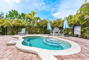 Cape Crossing Resort & Marina - Image 4