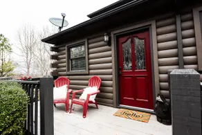 Gorgeous Lake View Log Cabin with Hot Tub! - Image 3