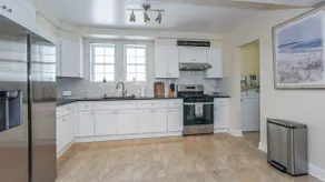 Ventnor City Beach House With Parking Apartment 2 - Image 3