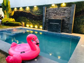 Beautiful residence with a pool - Image 2