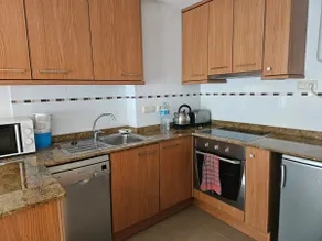 Centrally located apartment in Alcalá. - Image 4