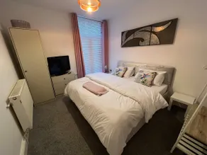 New Flat in Lytham St Annes - Sleeps 4 - Image 3