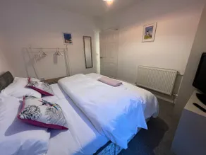 New Flat in Lytham St Annes - Sleeps 4 - Image 4