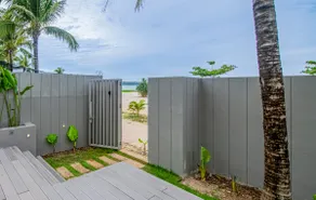 Pool Residence on the Beach - Image 4