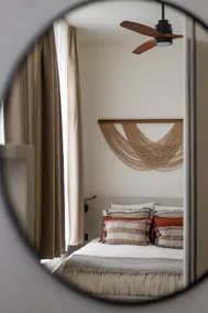 Petite luxury ensuite in Antwerp’s old town - Image 3