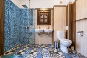 3BR City Centre | Sleeps 9 | 2 Baths + Terrace - Image 4