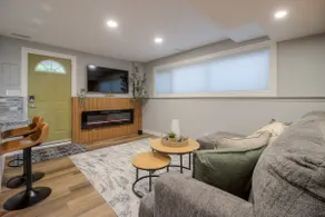 Southside 1 Bedroom Charmer - Image 2