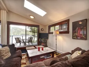 Hera's Cove - Oceanfront Oasis - Pet Friendly - Image 5