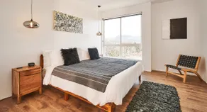 Honeymoon penthouse suite 16, downtown - Image 5