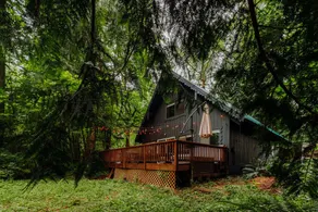 Zen Hideaway | Fiber | EV | King bed | Pet | Baker - Image 2