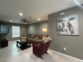 Cozy Home Near Everything! - Image 2
