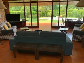 Villa encantadora, piscina privada e jardim, na costa da Toscana - Image 4