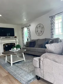 Downtown Ventura Home - Image 5