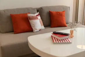 Red Studio - Image 3