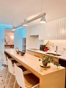 Between Sea, Mountain and City - Apt 112-B - Image 4