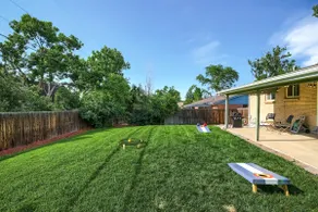 Kid & Pet Friendly- 2 kitchens- Fenced Yard - Image 5