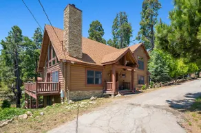 A-Frame w/Views 2 KGs /1 QN/5+Cars/3LVL/ PRVT SPA/ - Image 4