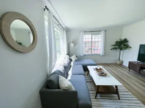 The Captain's Quarters | Cozy Home near Lake CDA - Image 2