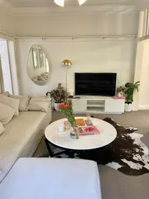 Snug 1-Bed Unit Across from Bondi Beach - Image 2