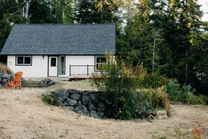 Seal Rock Beach Upper House - Image 3