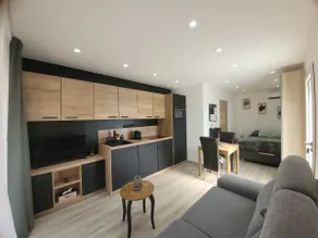Cozy accommodation: Besse-sous-Issole 4 guests pool - Image 4