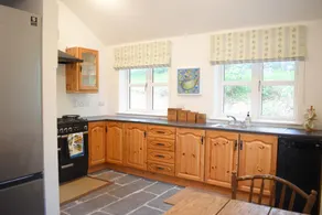 Restored cottage in Kinsale overlooking the sea - Image 5