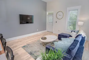 Spacious & Relaxing 3BR/2BA Home Mins. to DT - Image 4
