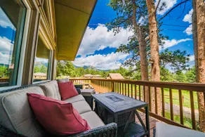 Walk into National Park! Cozy cabin w/ great views - Image 3