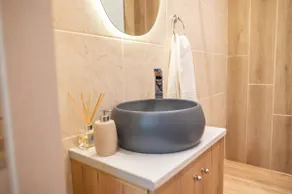 Kosnian City Suites - Image 3