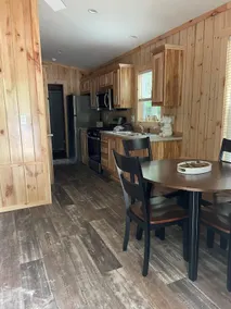 Creek Cabin by The Ark Encounter - Image 3
