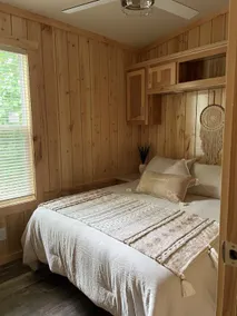 Creek Cabin by The Ark Encounter - Image 5