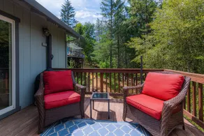 Cobb Mountain Chalet Main House - Image 4