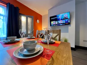 Oxford House - Great for Contractors or Family Holidays - Image 3