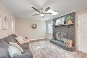 Charleston Lux w/King Bed&Games! - Image 3