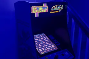 Modern 3-Level Stay| Hot Tub | Game Room | Parking - Image 5