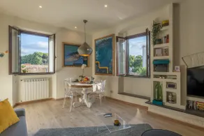 The Architect Suite - Canals View - Image 4