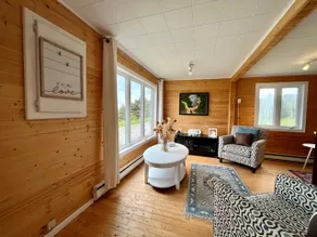Oceanview! Only steps from the beach! - Image 3