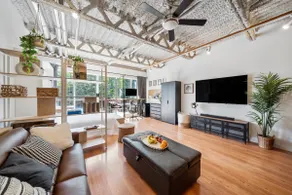 Mount Pleasant Live & Work Loft - Image 5