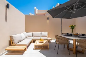 MEDANO4YOU Eternal Spring Holiday Home - Image 3