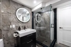 Lovely 2 BR Lower Level Apt, 15-min walk to Subway - Image 4