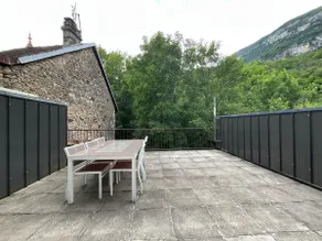 The Manor - Image 2
