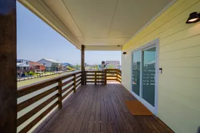 Yellowtail Flats. New house on Canal in Rockport - Image 5