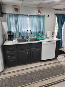 2 Bedroom GET AWAY Apartment - Image 4
