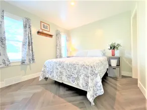 Walnut - Family Neighborhood, Pet Friendly - Image 3